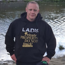 Hoodie „Private PROPERTY DO NOT touch“ - Owned & Proud Version