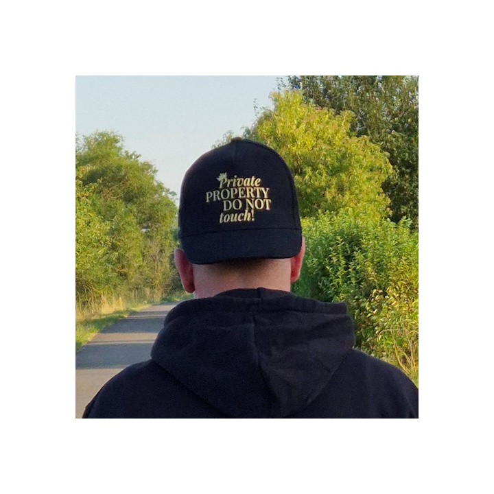 Cap „Private PROPERTY DO NOT touch“ - Owned & Proud Version